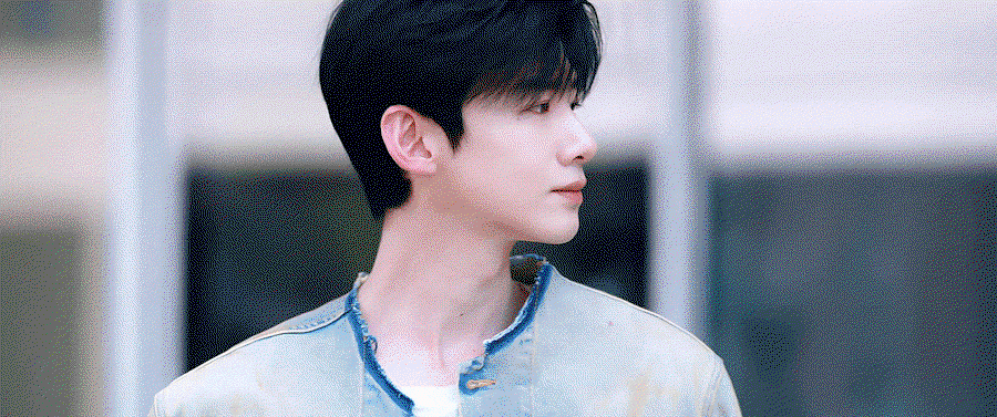 JxrBon.gif