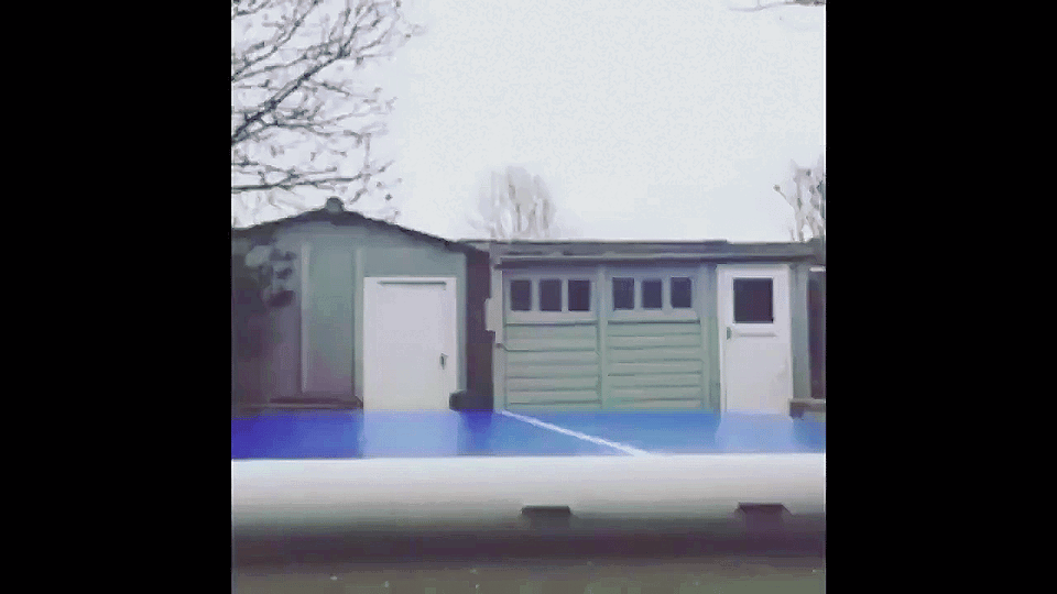 JzrxOL.gif