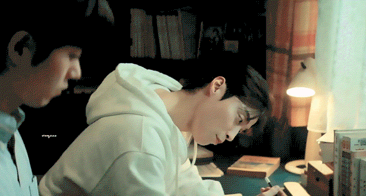 KAHxPc.gif