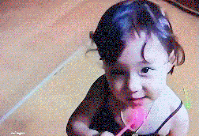 KAUNII.gif