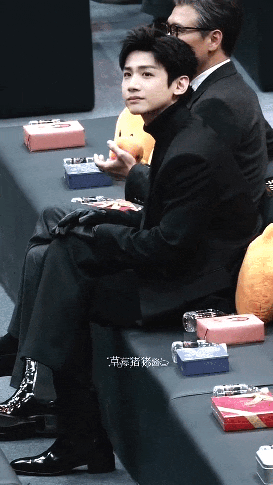 KGTjpQ.gif