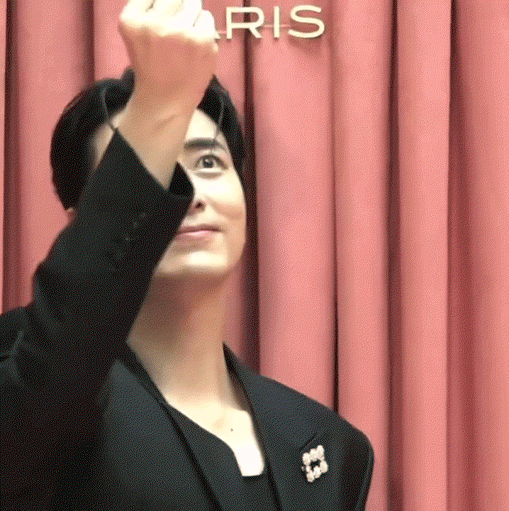 KGfoLn.gif