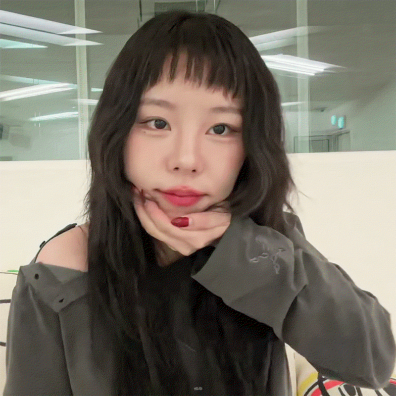 KIzIHh.gif