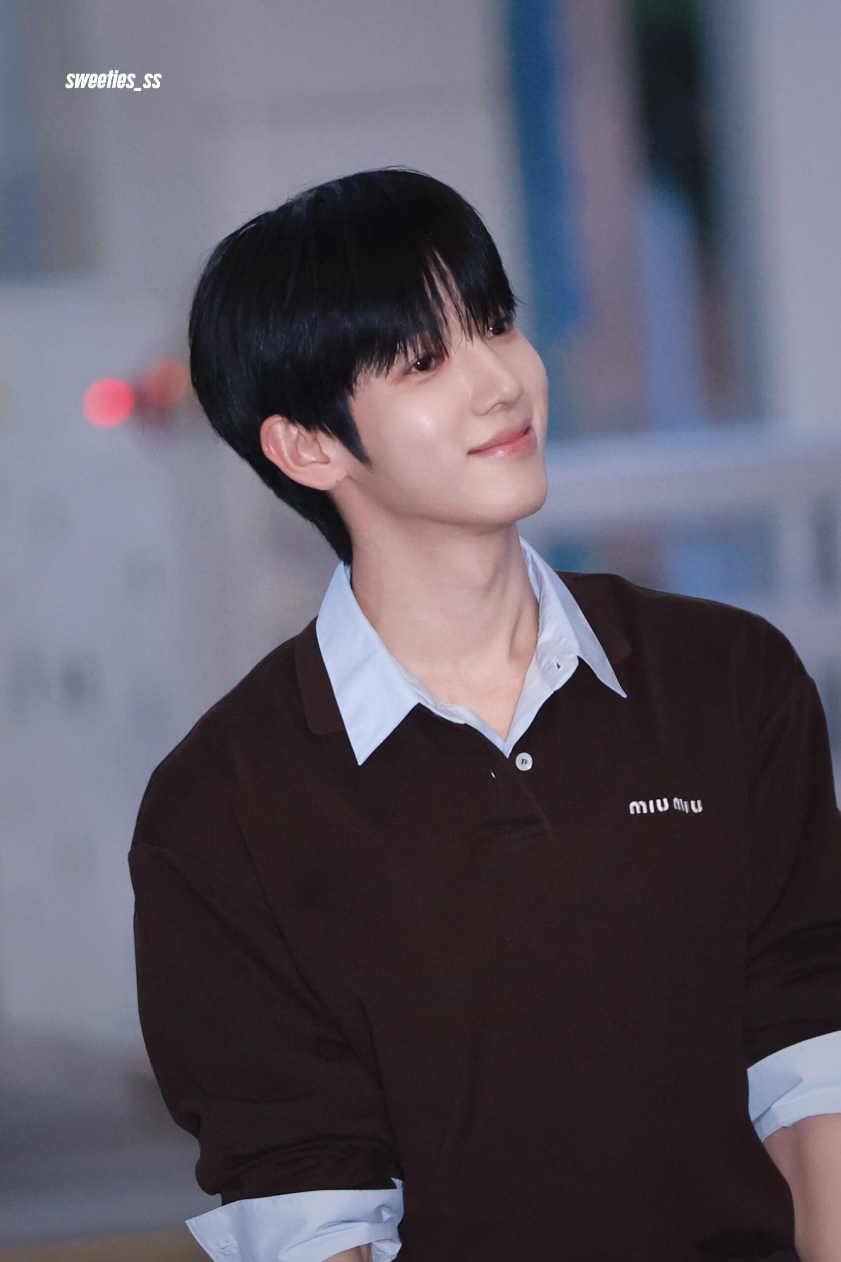 KJHSIu