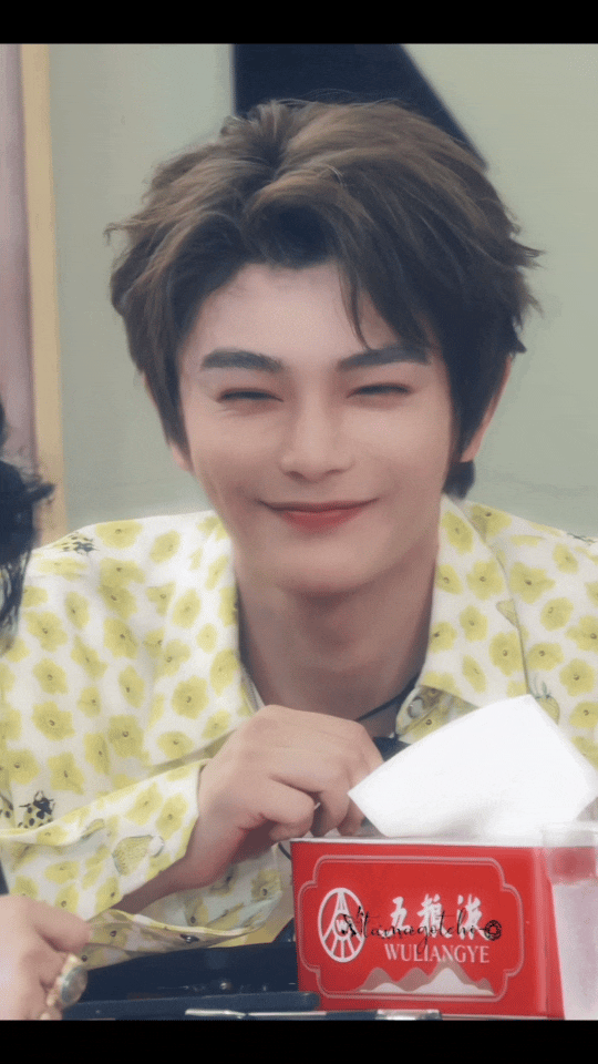 KMSfvR.gif
