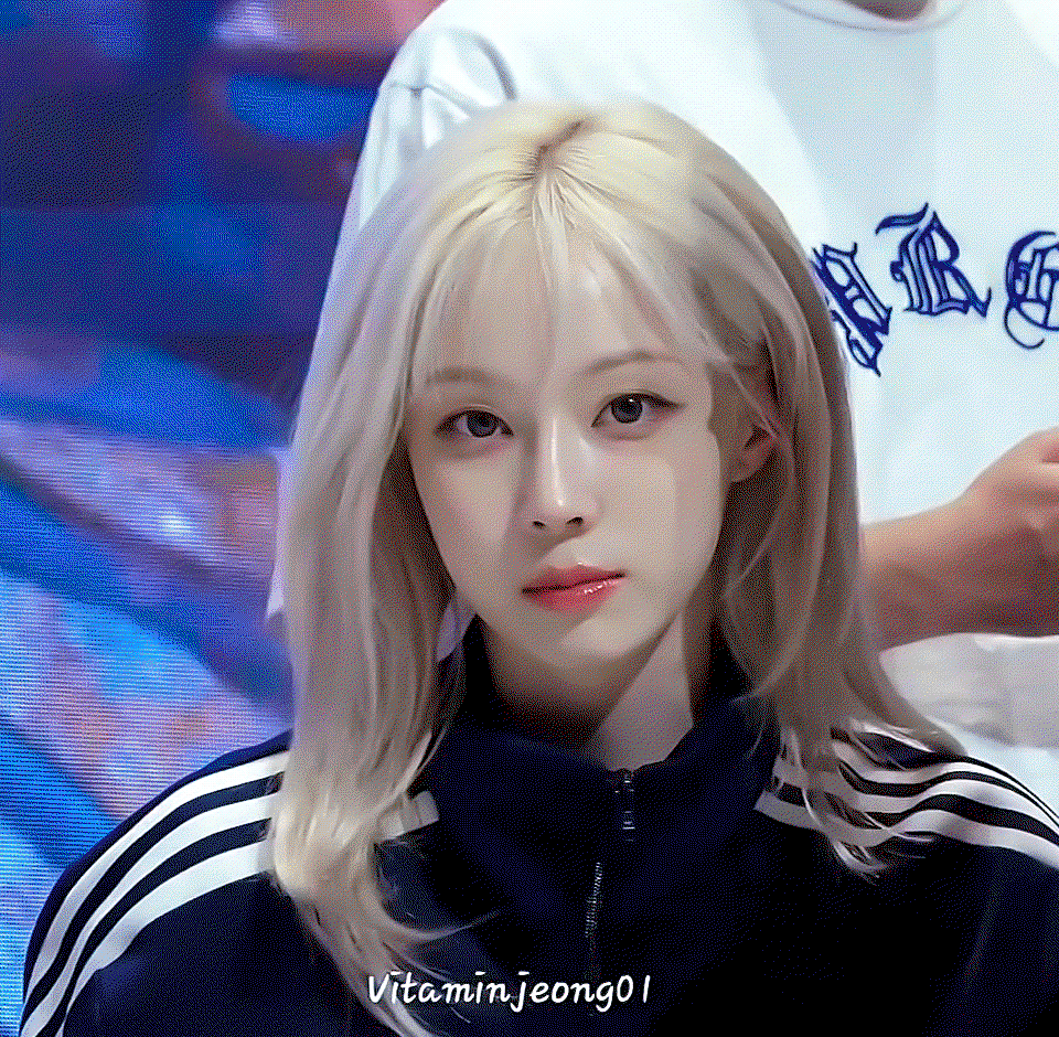 KNJKKE.gif