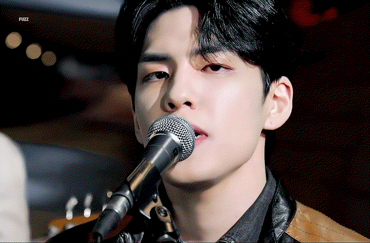KQDWkr.gif