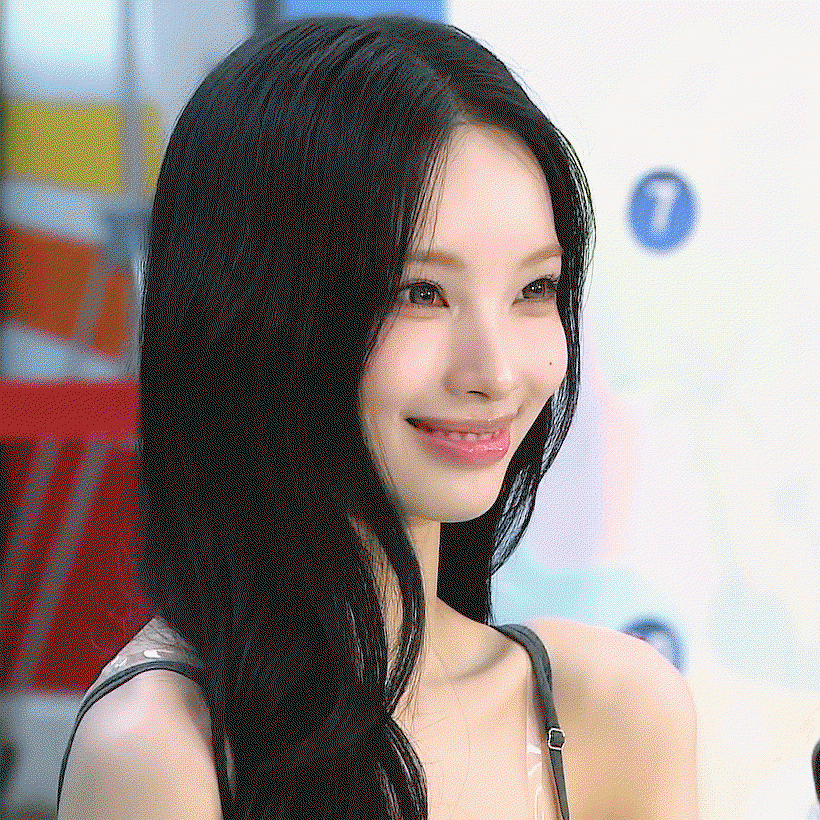 KQxOUX.gif