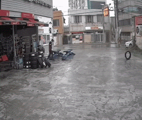 KUTTzN.gif