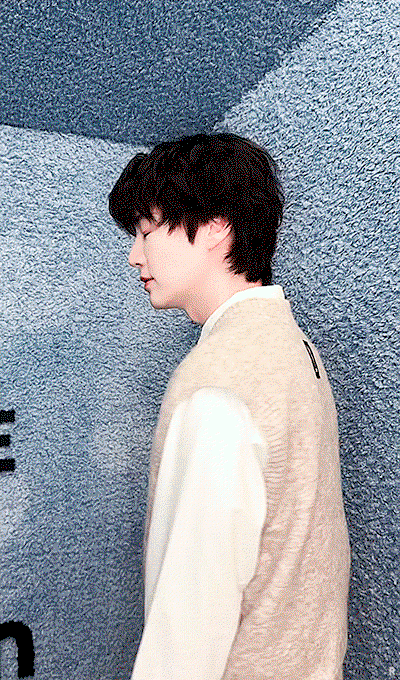 KXGPdj.gif
