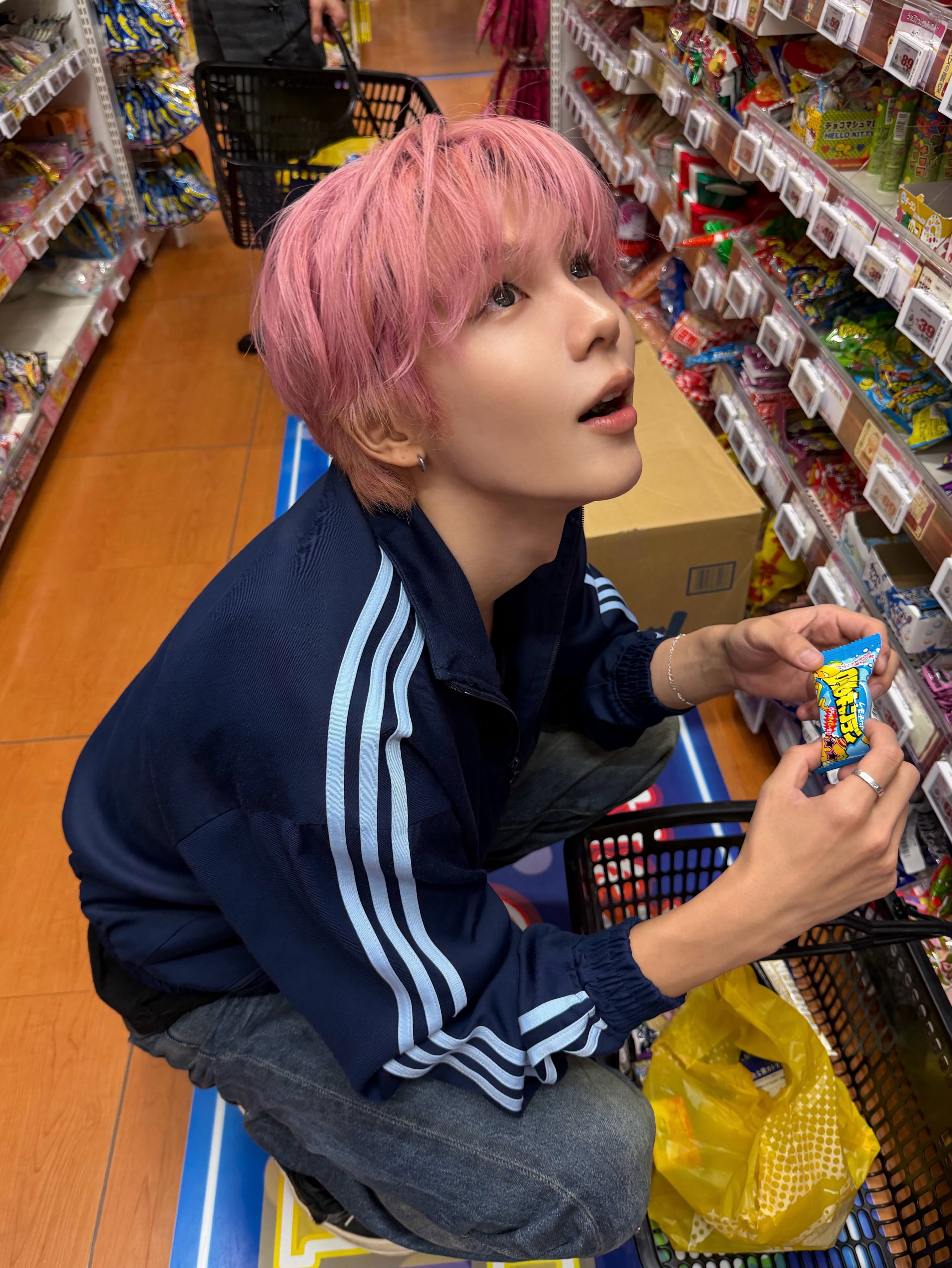 KXfDyG