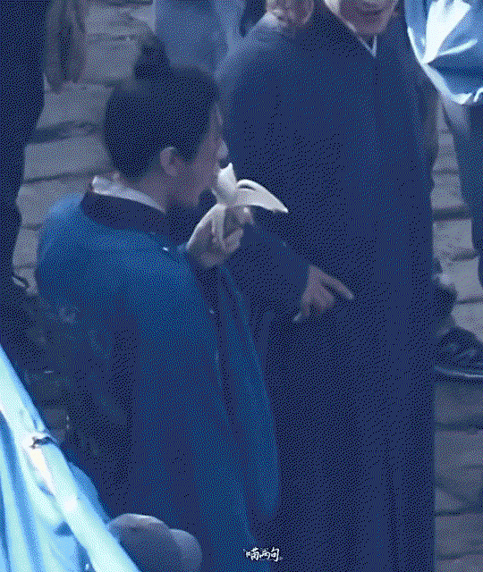 KbKJdf.gif