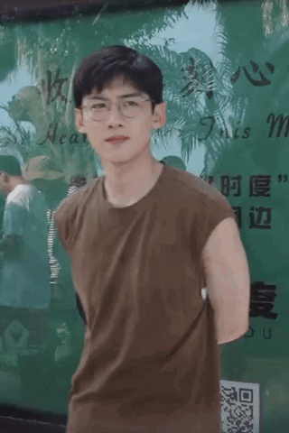 KjUxzU.gif