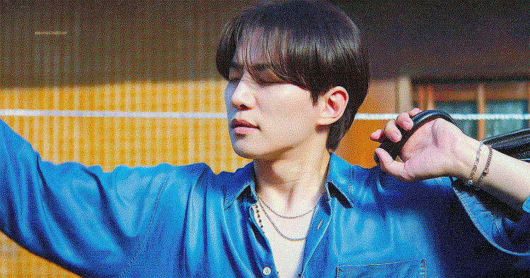 KxoaXh.gif