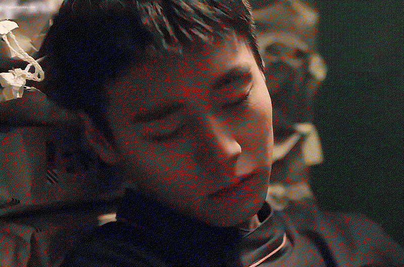 KxxxDY.gif