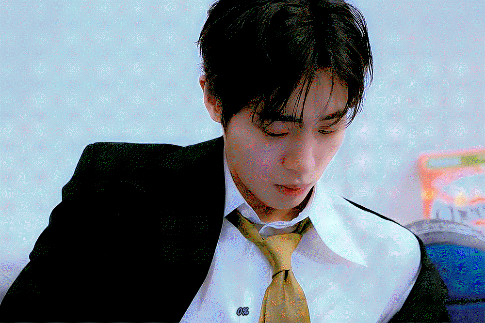 LCCjUi.gif