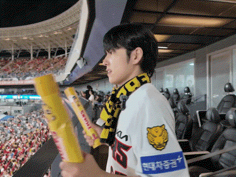 LLCBJr.gif