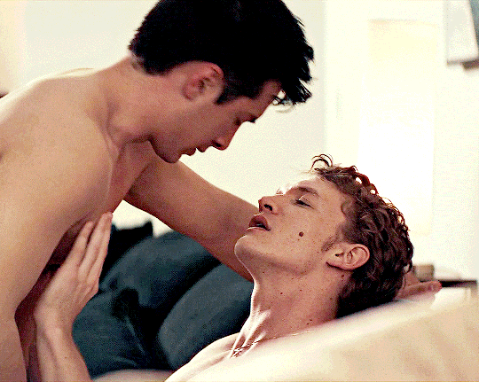 LUXtmH.gif