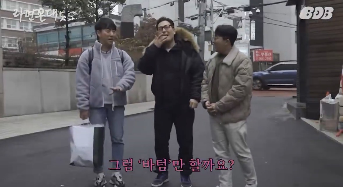 LUYGUk