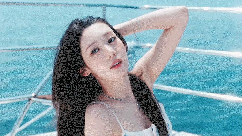 LXYxUN.gif