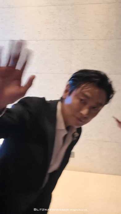 LcvCnQ.gif