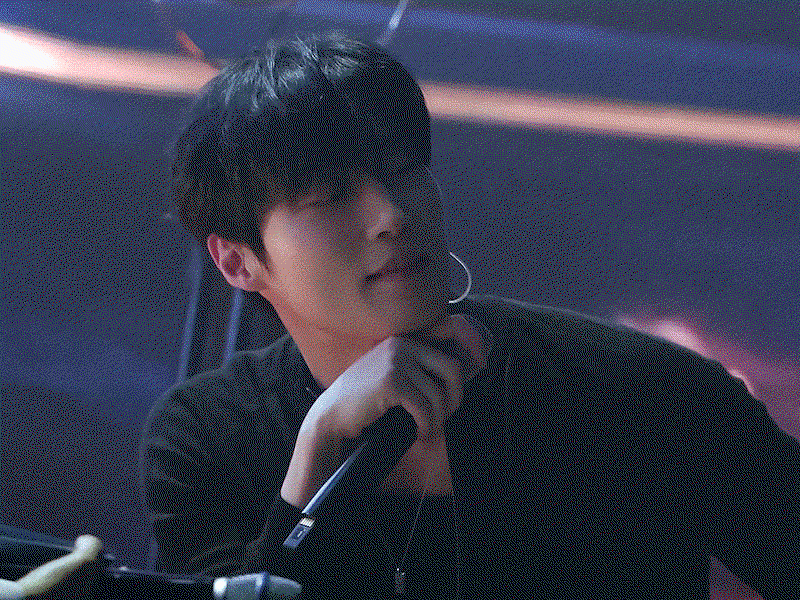 Leqqyh.gif