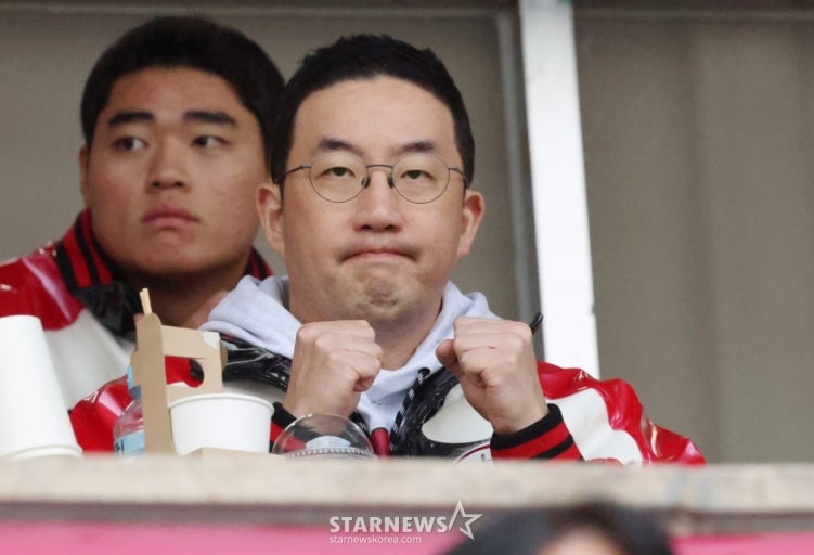 圖 LG會長看KBO吃播