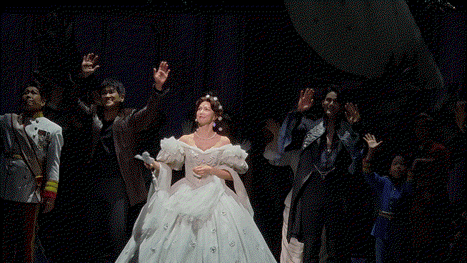 LsWhiZ.gif