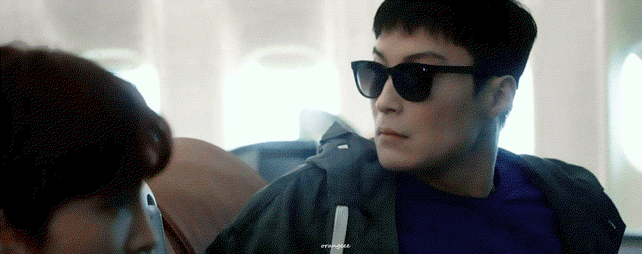 LudqYu.gif