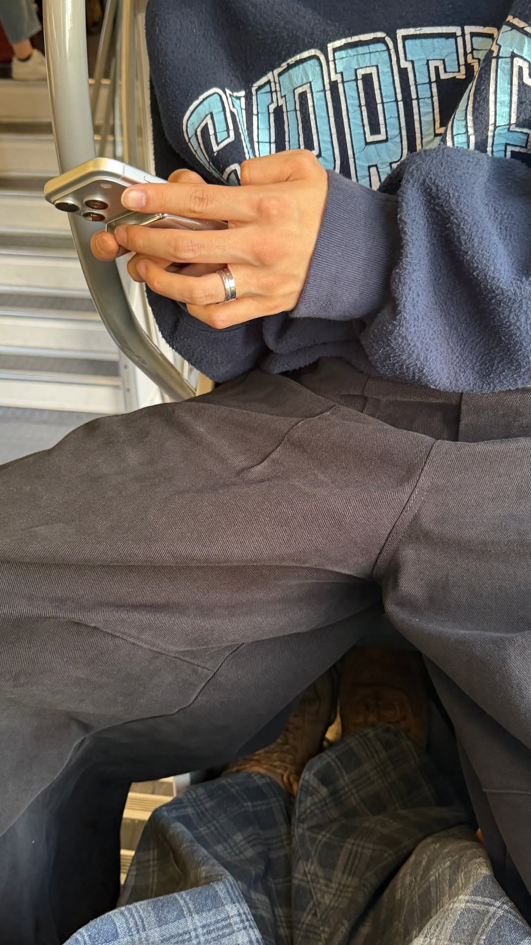 LvemsN