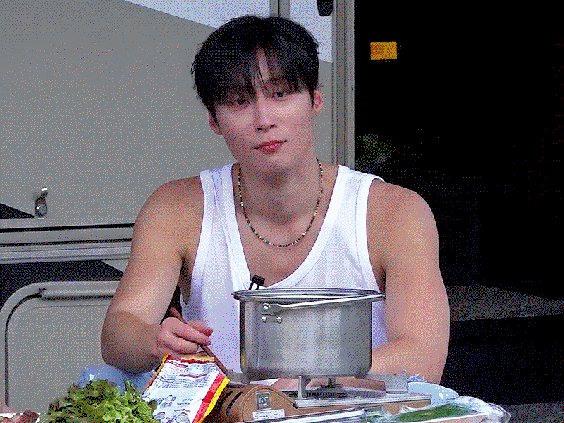 LwAOgw.gif