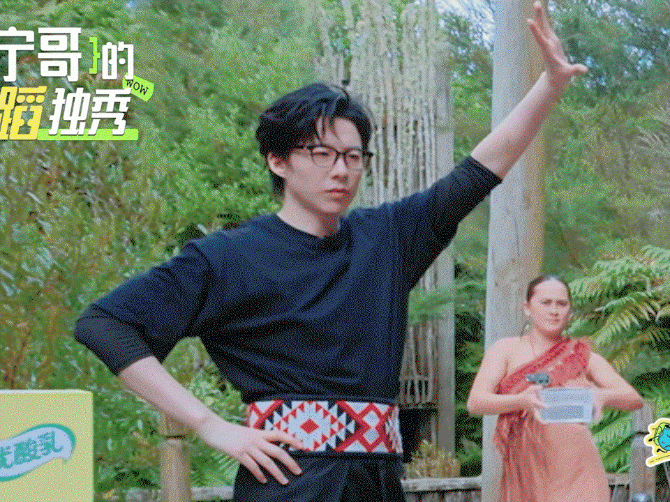 LxEtJN.gif