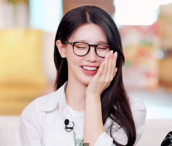 MBYizD.gif