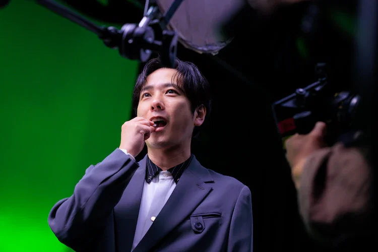 MBaNjH