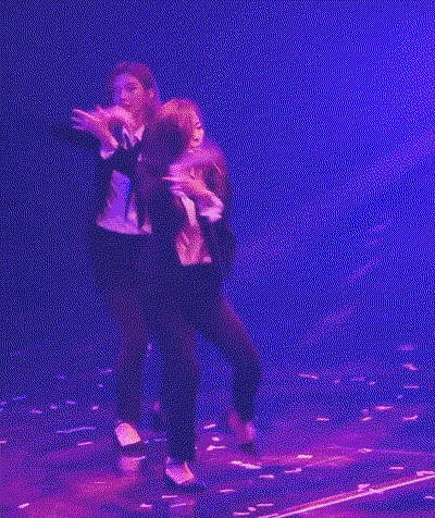 MHkTAZ.gif