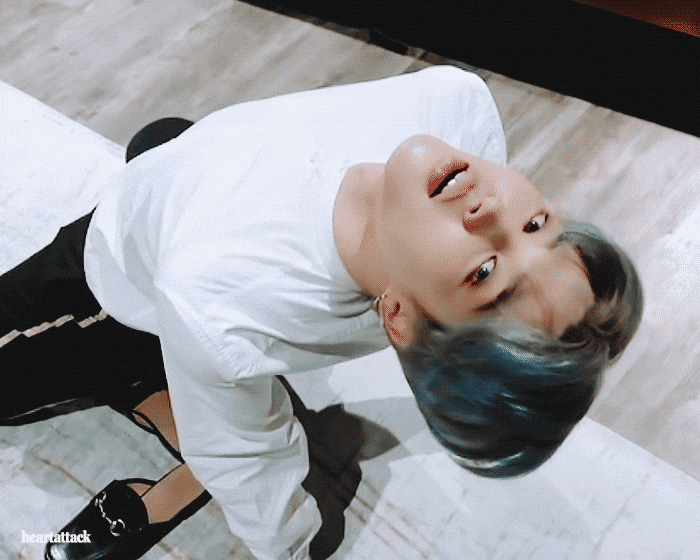 MIXyEk.gif