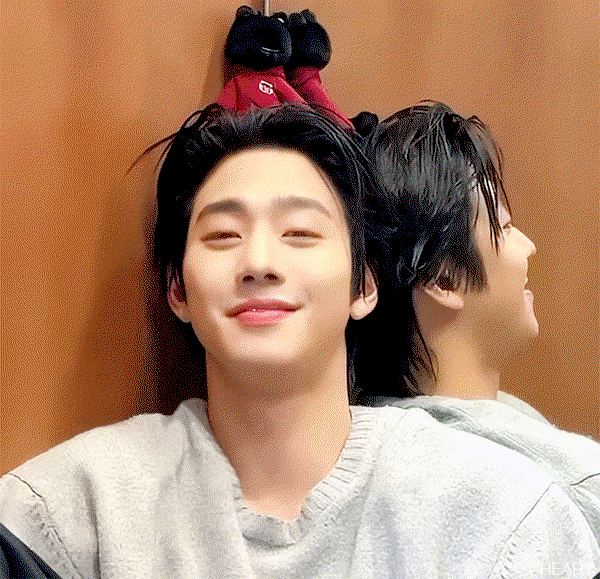 MIeVkJ.gif