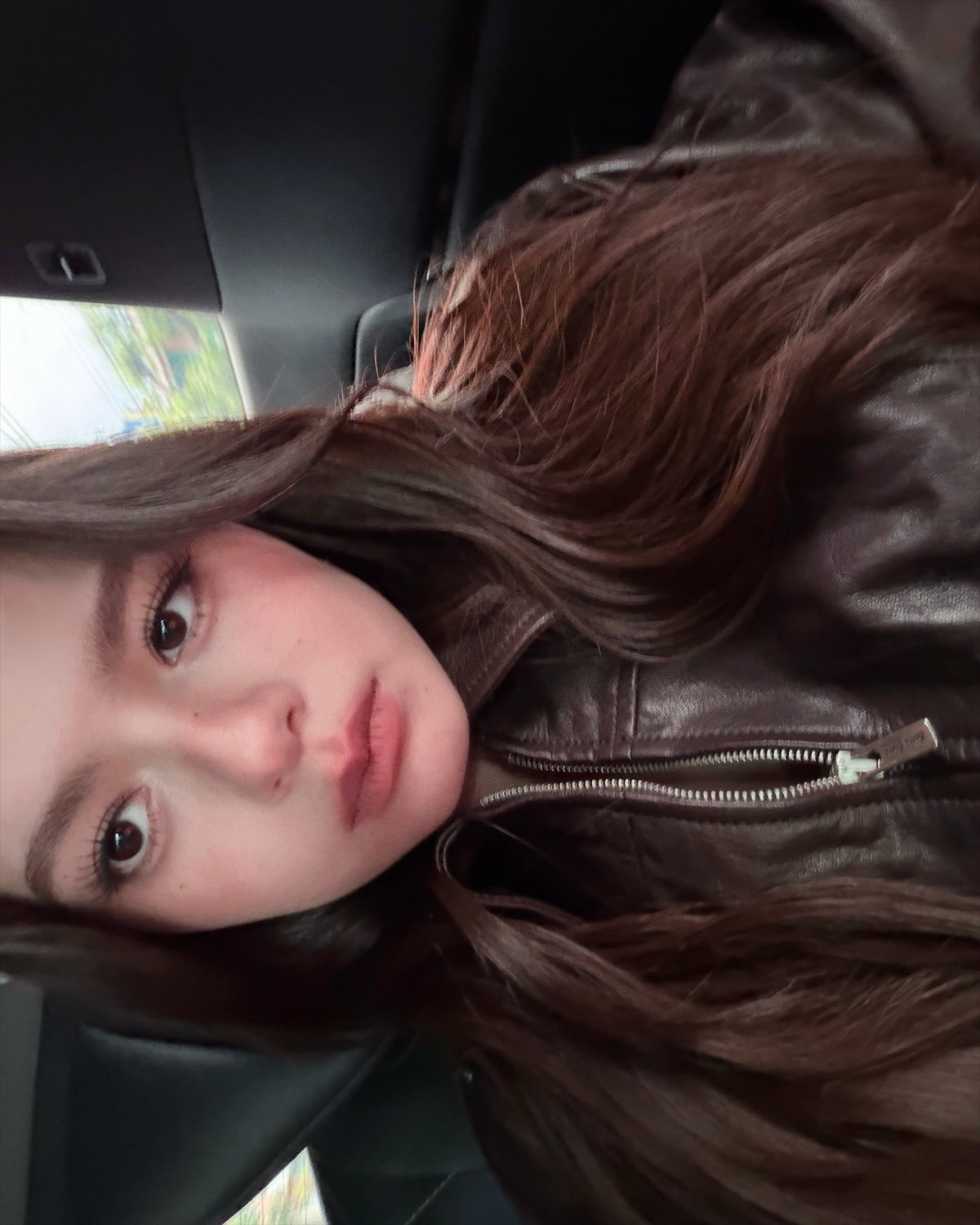 MJUhZf