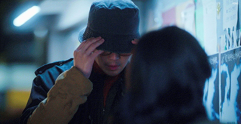 MNjRxf.gif