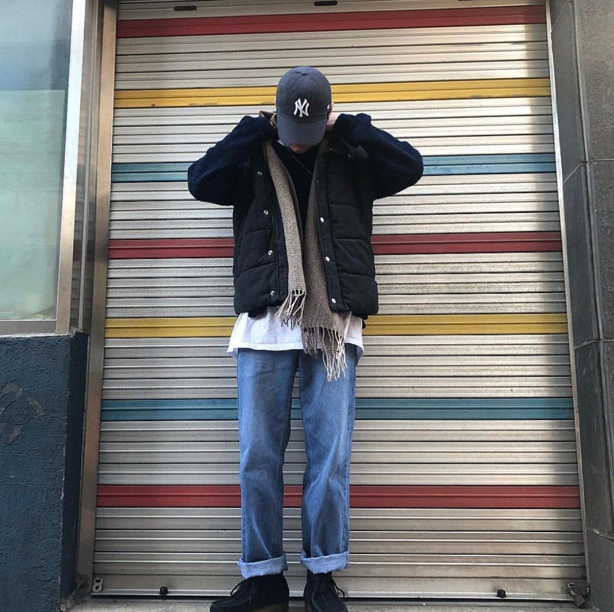 더쿠 - 은근 여성들에게 수요 많은 사복 패션.jpg
