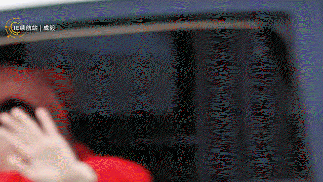 MVxsyW.gif