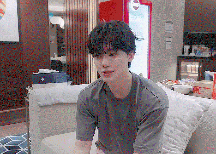MYlYNM.gif