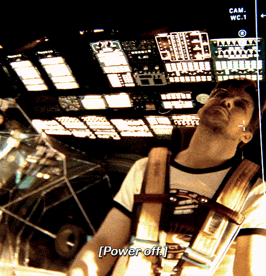 MlRQUG.gif