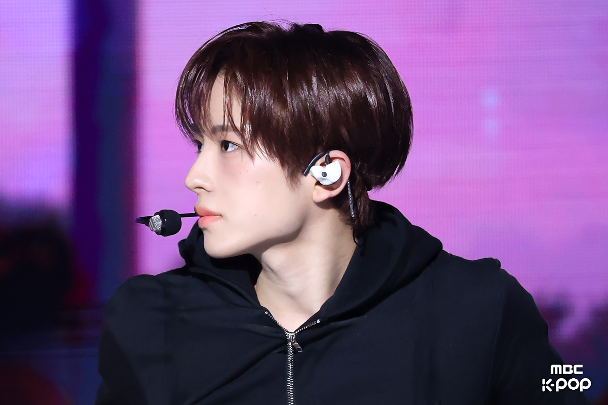 MyzWhA