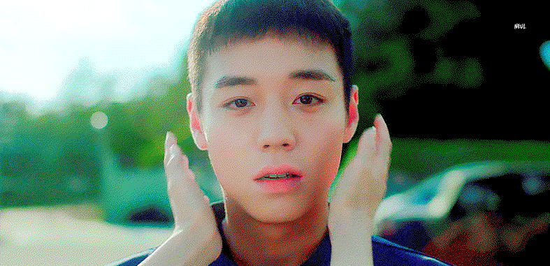 NAqsBE.gif