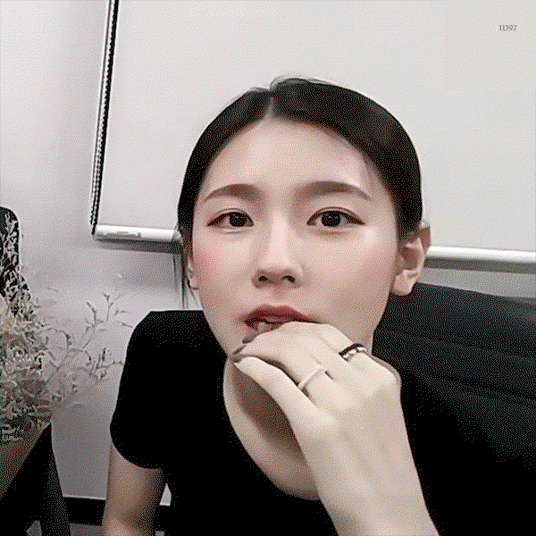 NGVigv.gif