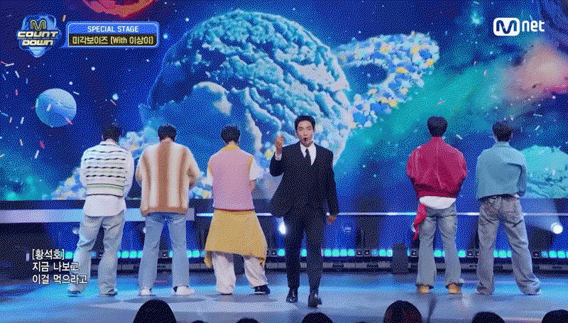 NHPxVn.gif