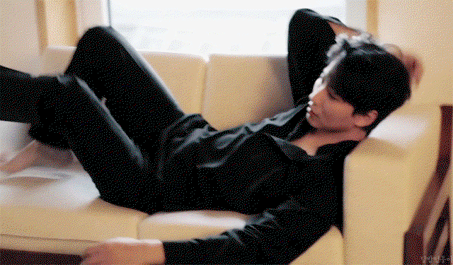 NVJExY.gif