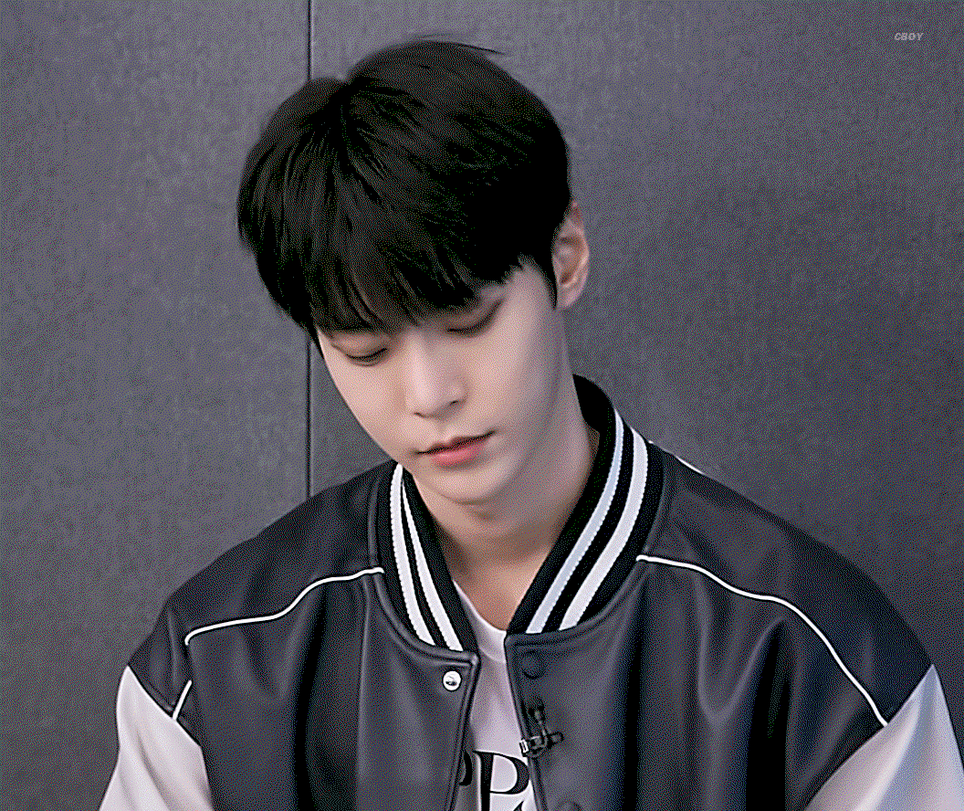NYqNeO.gif