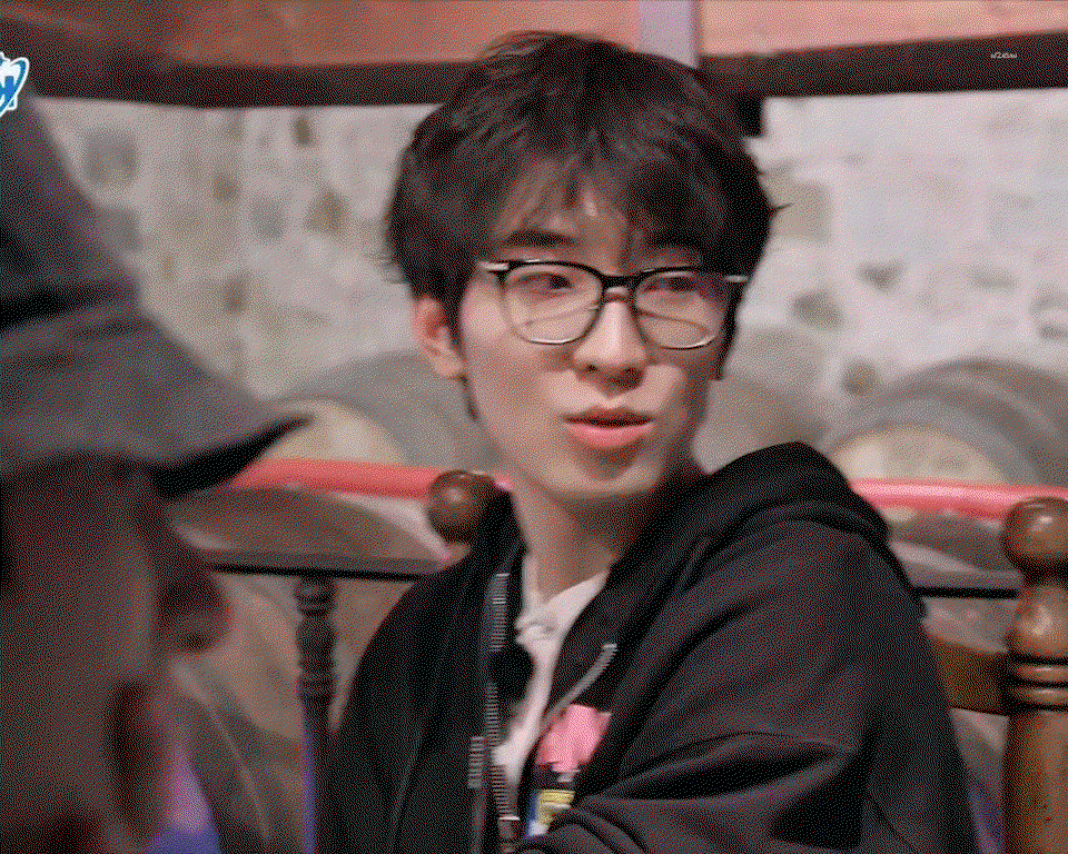 NbPFMu.gif